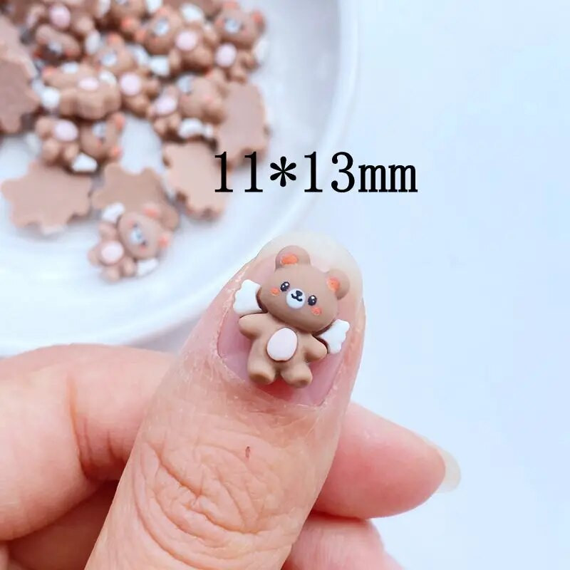 30Gb. Jauns Cute Mini 11*13mm Spārnotais lāča sveķu figūriņas Amatniecība Plakana muguras rotājumi Rotaslietas Matu izgatavošana Manikīra Aksesuāri