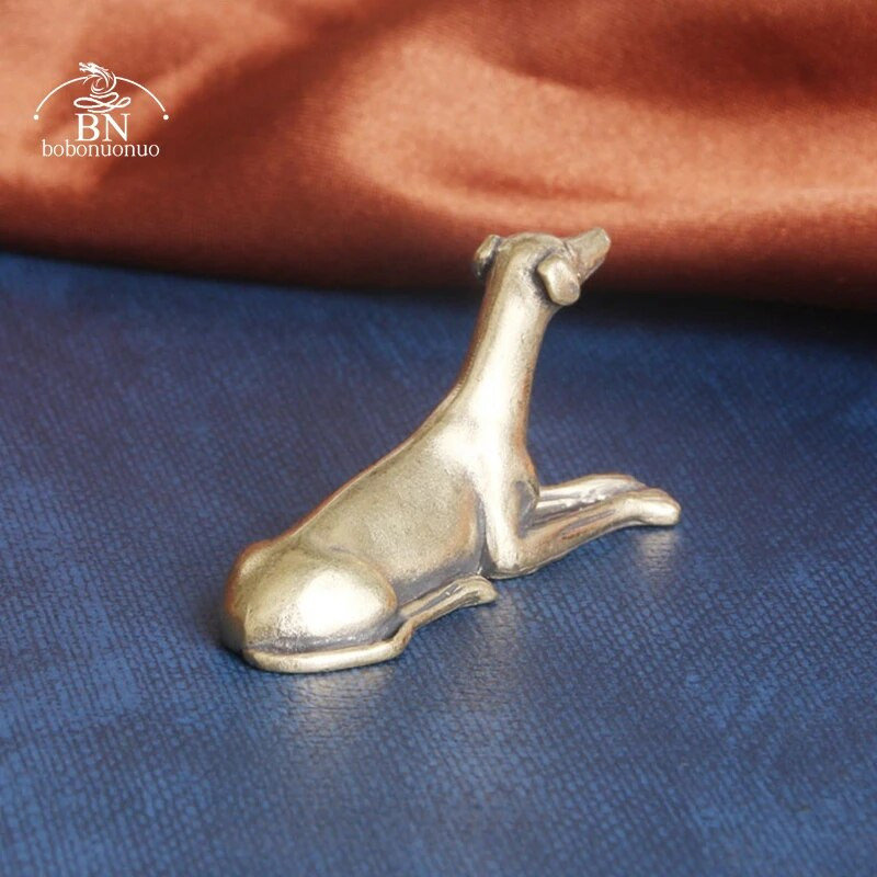 Masīvs misiņš Lojāls suņu rakstāmgalda ornamenti Vintage vara dzīvnieki Miniatūras figūriņas Dekorācijas Dāvanas Mājas dekors Amatniecība Aksesuāri