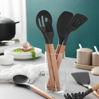 Нов комплект силиконови прибори Лопатка Лопата Лъжица за супа с дървена дръжка Специален топлоустойчив дизайн Кухненски комплект Инструменти за готвене