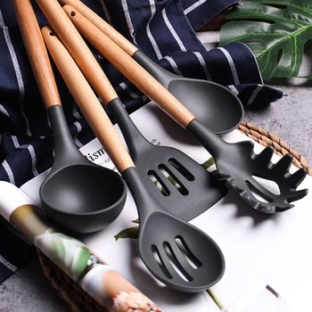 Нов комплект силиконови прибори Лопатка Лопата Лъжица за супа с дървена дръжка Специален топлоустойчив дизайн Кухненски комплект Инструменти за готвене