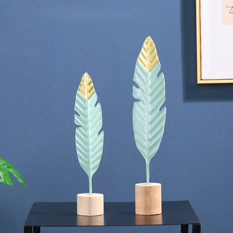 Ziemeļvalstu radošās dzelzs spalvu figūru ornamenti figūriņas Mājas dekorēšanas aksesuāri dzīvojamās istabas rotājumi mājas dekorēšanai