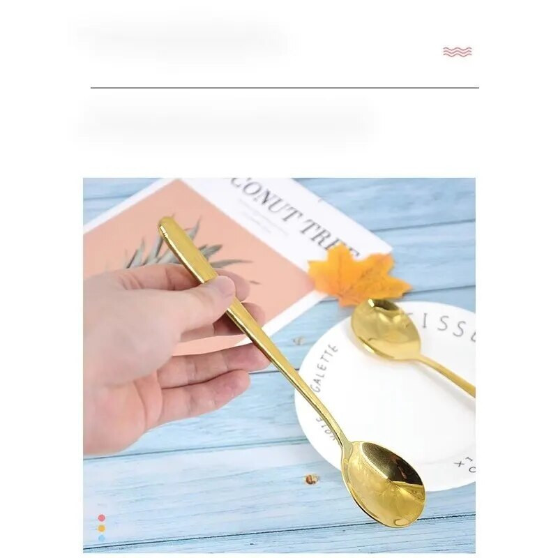 Set od 2 zlatne žlice i štapića od nehrđajućeg čelika (puni ravni štapići) Set posuđa