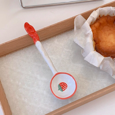 Jauka 1 gab zemeņu karote Cute Bear saldējuma deserta zupa Keramikas korejiešu karote ar garu rokturi Virtuves galda piederumu piederumi