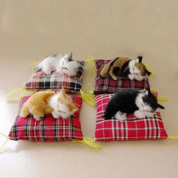 Мини спящи котки върху възглавница Симулация на котка Кукла Орнаменти Плат Плюшени котки за детски играчки Автомобилен домашен декор Подаръци за рожден ден