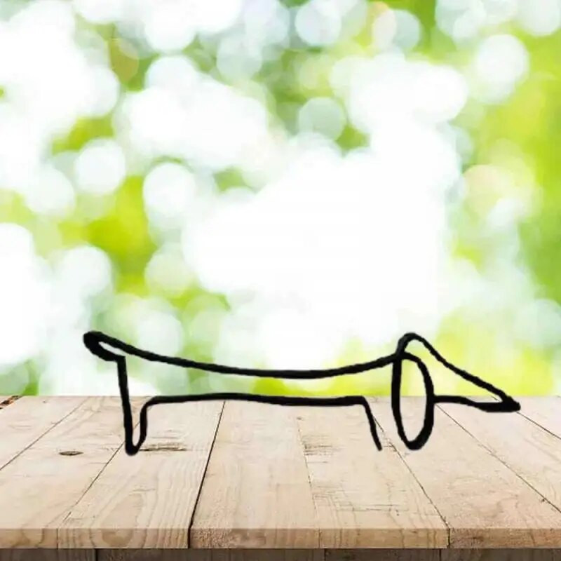 Mini nemokamas prekių pristatymas Metalinė statula Abstrakti šuns skulptūra Gyvūnų kolekcija Dekoracijos Dovanos Šiuolaikiniai namų biuro priedai