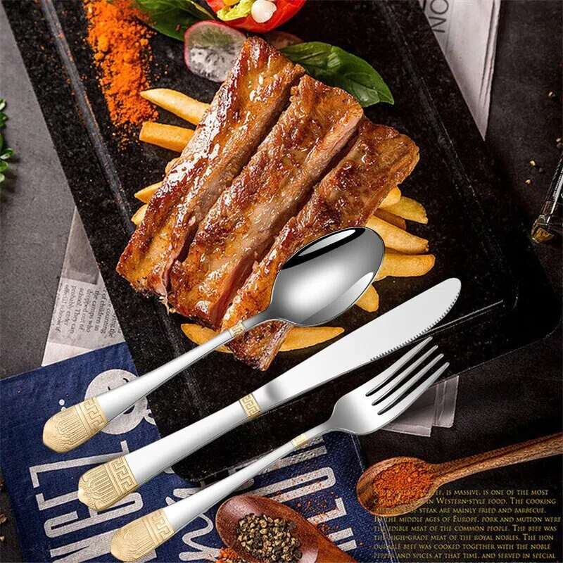 6 vnt. paauksuoti stalo įrankių rinkiniai nerūdijančio plieno indai Peilis šakutės arbatos šaukšteliai sidabriniai indai Virtuvė Namai Aukštos kokybės stalo įrankiai