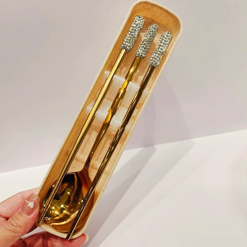 Luxus kanál villa kés pálcika készlet 304 rozsdamentes acél evőeszköz étkészlet csillogó gyémánt evőeszköz étkészlet tokkal