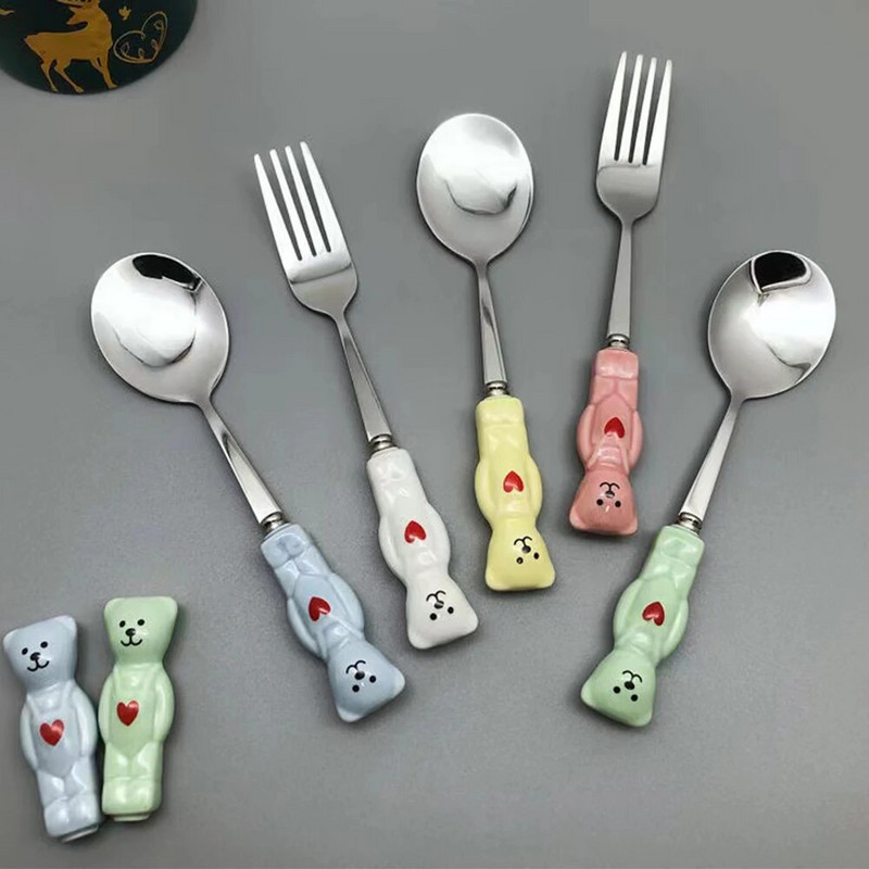 2 gab. Nerūsējošā tērauda galda piederumu komplekts Korejiešu jauks deserta karotes dakšiņas trauku komplekts kafijas karotes sirds radošs virtuves priekšmets