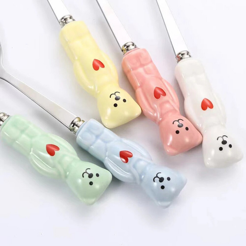 2 gab. Nerūsējošā tērauda galda piederumu komplekts Korejiešu jauks deserta karotes dakšiņas trauku komplekts kafijas karotes sirds radošs virtuves priekšmets