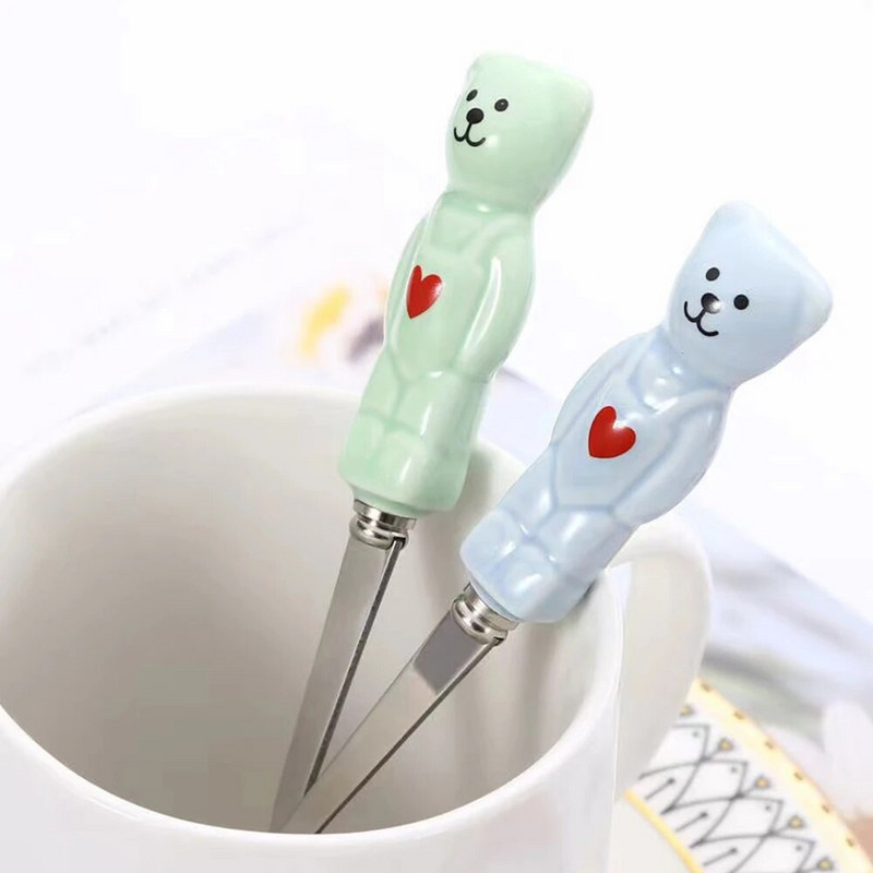 2 gab. Nerūsējošā tērauda galda piederumu komplekts Korejiešu jauks deserta karotes dakšiņas trauku komplekts kafijas karotes sirds radošs virtuves priekšmets