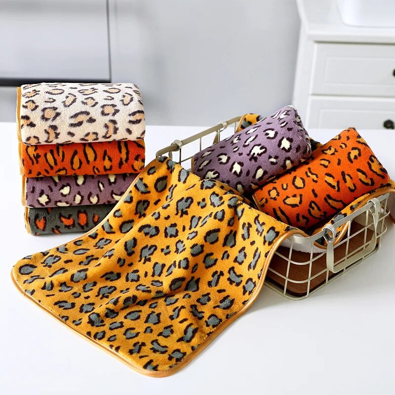 75x35cm Leopard Print salokāms vannas dvielis pieaugušajiem Virtuves trauku lupata Mikrošķiedras absorbējošs ātri žūstošs matiem Roku sejas dvieļi