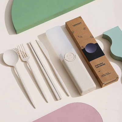 Pārnēsājama atkārtoti lietojama karotes dakša ceļojumu piknika irbulīši Kviešu salmu galda piederumu komplekts ar pārnēsāšanas kasti studentu birojam