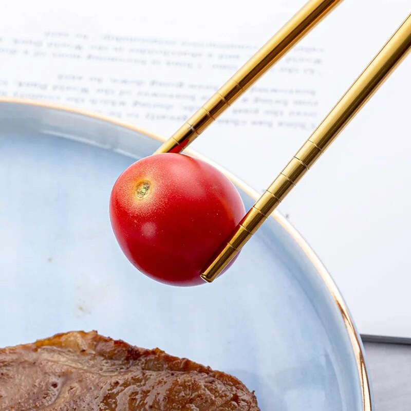 Galda trauki 5-daļīgs nazis Dakša Karote Irbulīši Tējas karote Nerūsējošais tērauds Portugāļu galda piederumi Jauns 1 komplekts