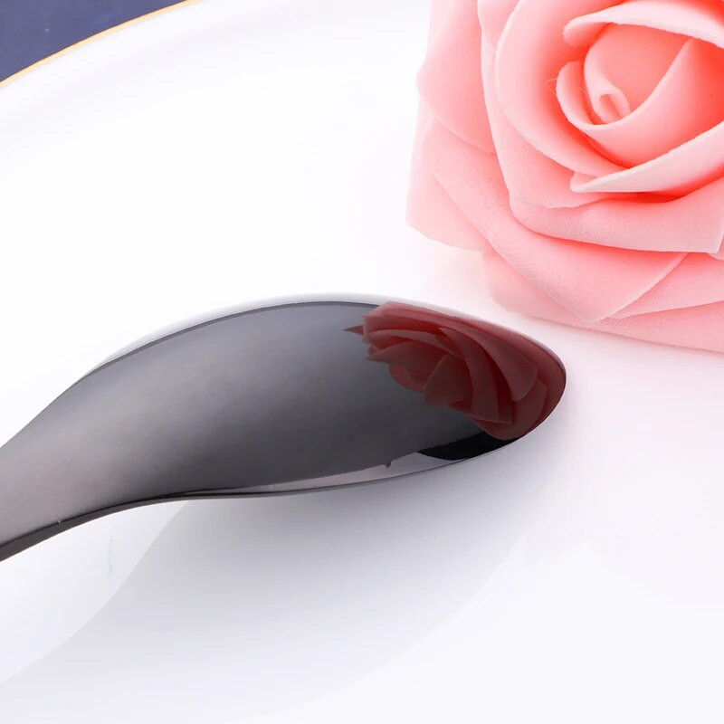 4gab Galda trauku komplekts Galda piederumi Galda piederumi Nerūsējošais tērauds 18/10 trauki Virtuves trauki Ietver nazis dakšiņas karote