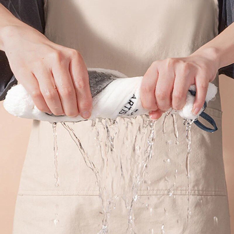 Jauki multfilmu roku dvielis bērniem, īpaši uzsūcošs mikrošķiedras virtuves dvielis koraļļu samta augstas efektivitātes galda piederumu tīrīšanas dvielis