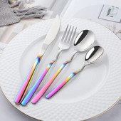 4 gab. Nerūsējošā tērauda galda piederumu komplekts V formas karotes dakšiņas vakariņu nažu komplekts Rainbow trauku komplekts Western galda piederumu ēdināšanas ballīšu serveris