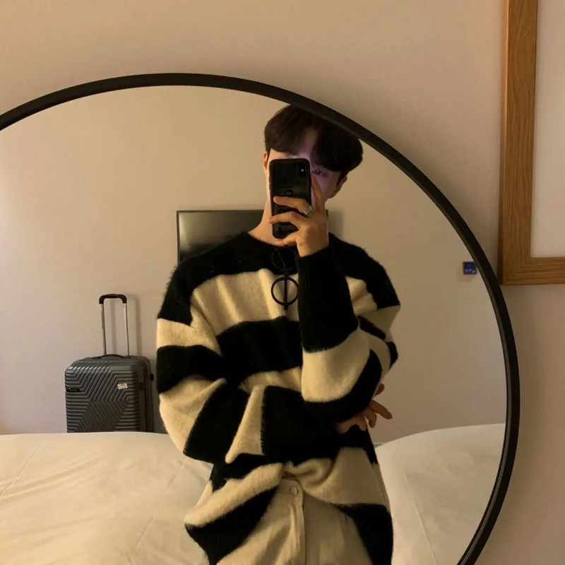 Augstākās klases svītraini džemperi vīriešiem rudens un ziemas vintage džemperis vīriešiem ar O veida kakla izgriezumu korejiešu modes brīvs adīts Harajuku džemperis vīriešiem