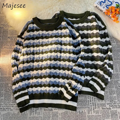 Раирани пуловери Мъжки пуловер Basic Classic Crewneck Leisure Streetwear Winter Cool Teens Fashion Baggy Harajuku Kpop Stylish BF