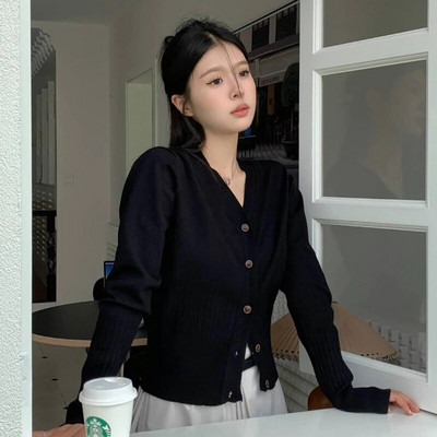 Apgriezti jakas sievietēm, tievi, maigi, vispiemērotākie pavasara vintage V veida kakla izgriezums, mājīgs Harajuku elegants, vienkāršs korejiešu stila biroja sieviešu trikotāža