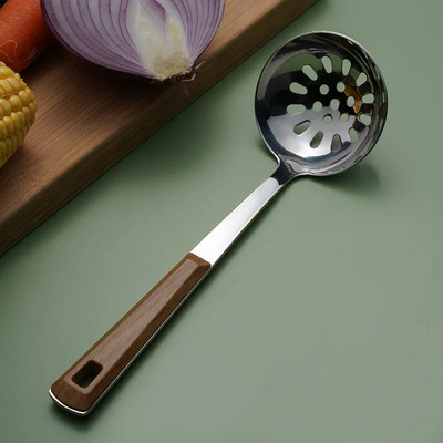 Roostevabast terasest toiduvalmistamistööriistade komplekt puidust käepidemega spaatliga supilusikas restoran praadimine terav labidas kurn Kööginõud