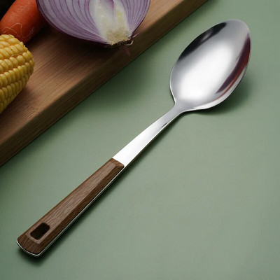 Roostevabast terasest toiduvalmistamistööriistade komplekt puidust käepidemega spaatliga supilusikas restoran praadimine terav labidas kurn Kööginõud
