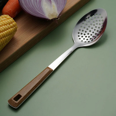 Roostevabast terasest toiduvalmistamistööriistade komplekt puidust käepidemega spaatliga supilusikas restoran praadimine terav labidas kurn Kööginõud