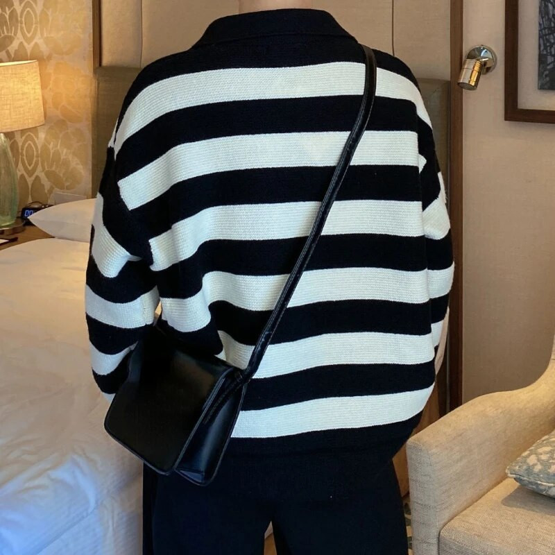 Bugilaku Jesensko-zimski nišani korejski personalizirani prugasti pulover s V-izrezom za ležerne, lijene, trendi i cool muškarce
