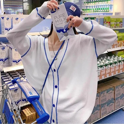 Sieviešu jaciņa, balts, raibs, brīvs plāns, pilnīgs korejiešu adījums ar garām piedurknēm Vasaras jauns sauļošanās līdzeklis Chandails Tunika Virsdrēbes