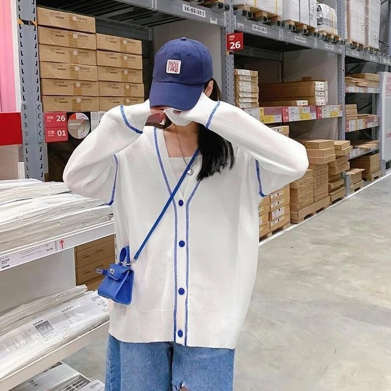 Sieviešu jaciņa, balts, raibs, brīvs plāns, pilnīgs korejiešu adījums ar garām piedurknēm Vasaras jauns sauļošanās līdzeklis Chandails Tunika Virsdrēbes