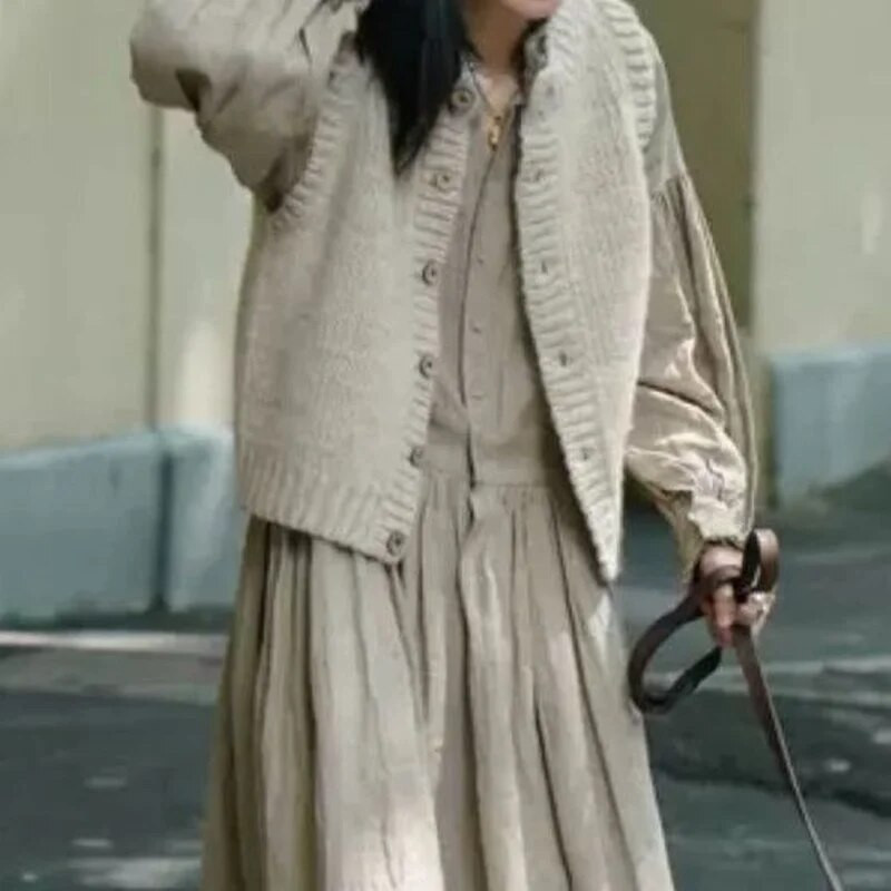 Moteriški megztiniai Minimalistiniai rudens prašmatnūs megztiniai be rankovių, stilingi, tinkantys jaukūs laisvalaikio retro stiliaus populiarūs megztiniai ploni