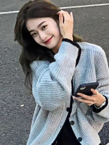 Жилетка Дамски дизайн Винтидж семпъл сладък топъл пуловер Есенен моден корейски стил Свободно универсално дамско улично облекло за свободното време
