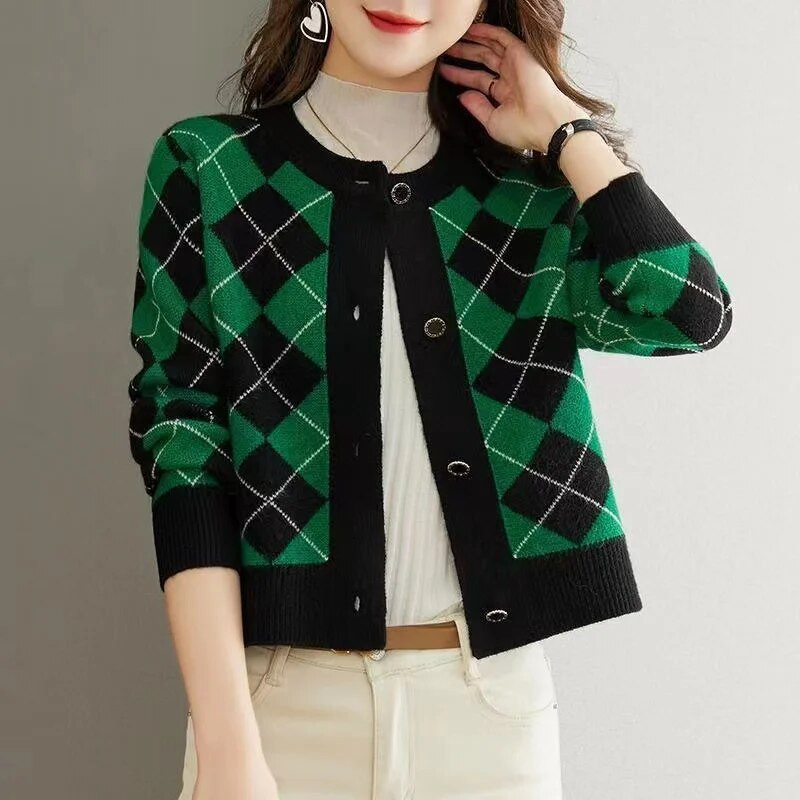 Pavasara kašmira džemperis 2024. gada jauns sieviešu džemperis ar O veida kakla izgriezumu garām piedurknēm, īsām trikotāžas mētelis, rūtains džemperis, jaka