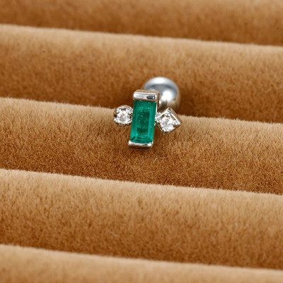 Jauki zaļi kristāla Tragus auskari ar ķekaru šķipsnām, pīrsings skrimšļiem, mazs auskars meitenēm tīņiem, sieviešu daivas kniedes