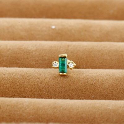 Jauki zaļi kristāla Tragus auskari ar ķekaru šķipsnām, pīrsings skrimšļiem, mazs auskars meitenēm tīņiem, sieviešu daivas kniedes