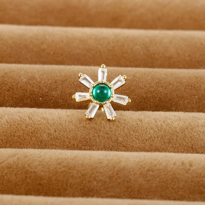 Jauki zaļi kristāla Tragus auskari ar ķekaru šķipsnām, pīrsings skrimšļiem, mazs auskars meitenēm tīņiem, sieviešu daivas kniedes