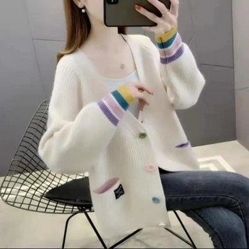 Корейска версия 2023 Нова плетена жилетка с копчета за пролет и есен Свободен мързелив пуловер Дамско горнище