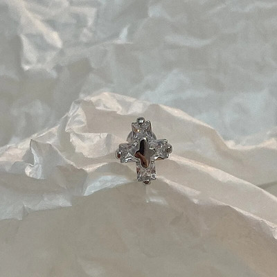 1Pair Catchdream Tragus Stud Auskaru Rotaslietas Helix Pīrsings Skrimšļa Stud Auskari Rook Daith Ausu daivas Kniedes Pīrsings Orelha