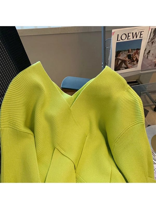 Rudens ziema sievietēm Jauns V veida kakla vienkrāsains rombveida dizains Trikotāžas džemperis Baggy ar garām piedurknēm Sieviešu trikotāžas džemperis Mājīgs