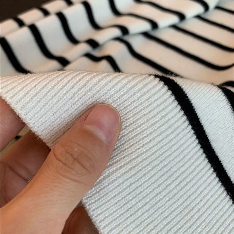 Jauni modes sieviešu džemperi gadījuma rakstura, eleganti ar garām piedurknēm, eleganti O veida kakla izgriezuma džemperi, mīksts ielas apģērbs, elegants trikotāžas džemperu tops