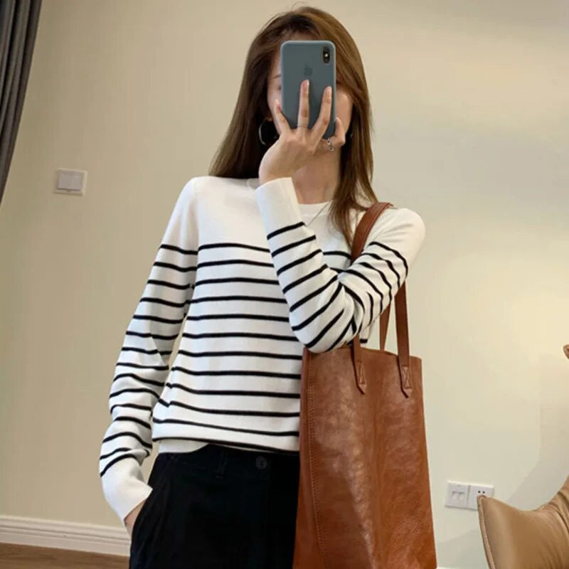 Jauni modes sieviešu džemperi gadījuma rakstura, eleganti ar garām piedurknēm, eleganti O veida kakla izgriezuma džemperi, mīksts ielas apģērbs, elegants trikotāžas džemperu tops