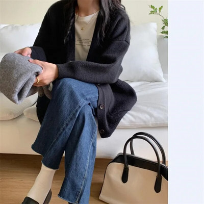 Lazy Style Pletiva Ženska odjeća Jesen Zima Novi Jednobojni pleteni kardigan s V-izrezom Ženski široki pulover velikih veličina Kaput