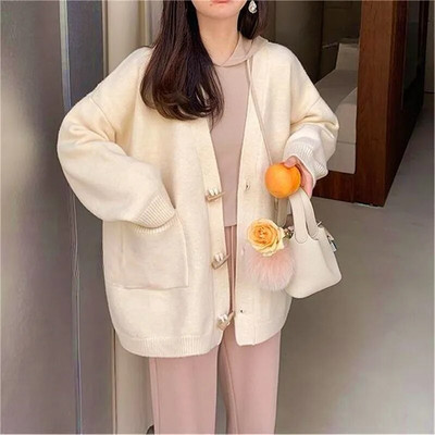 Rudens ziemas trikotāžas jakas Para Mujer Jauns korejiešu modes pogas Virsdrēbes Sieviešu mētelis brīvs ikdienas džemperu topi кардиган