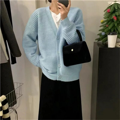 Retro prašmatnūs megzti megztiniai moterims rudens žiemai tinginio stiliaus megztinis paltas V formos iškirpte Mezginiai Viršus mygtukai Moteriški megztiniai