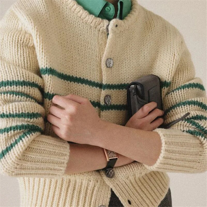 Svītrains retro trikotāžas tops Sieviešu rudens ziemas trikotāžas apģērbiem Jauns jakas mēteļa pogas ar garām piedurknēm džemperis Sieviešu jakas