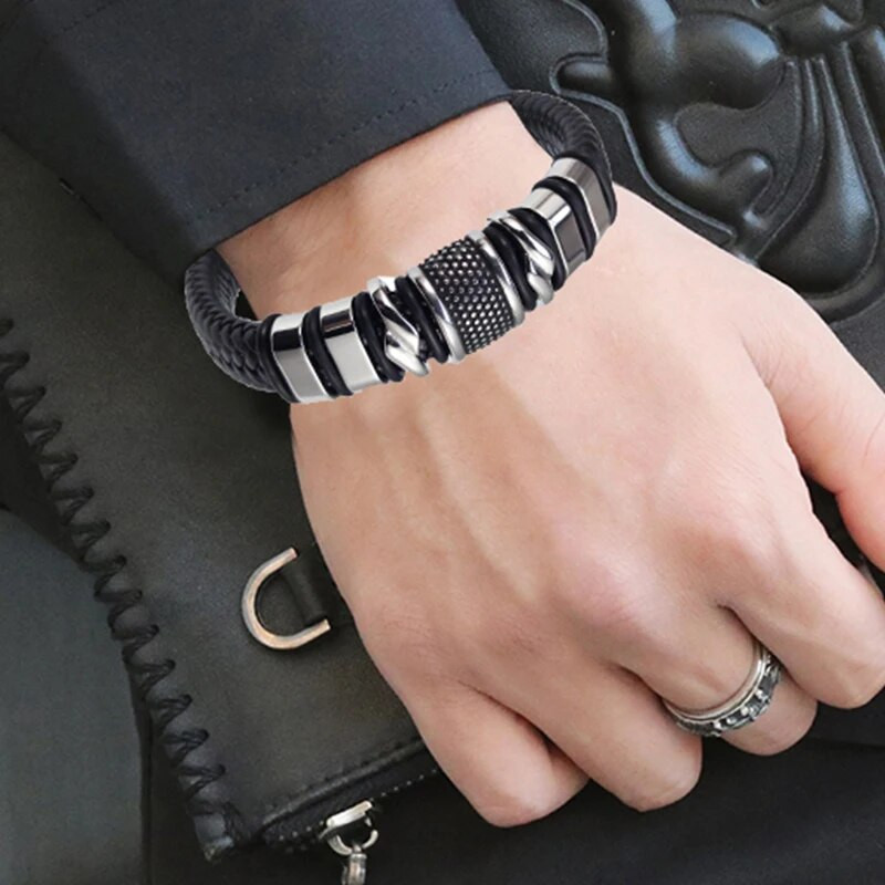Ανδρικό βραχιόλι Punk Δερμάτινο βραχιόλι Ανοξείδωτο κούμπωμα Μαγνήτης ατμόσφαιρας Μοντέρνο βραχιόλι Brangle Κοσμήματα για άνδρες Πωλήσεις