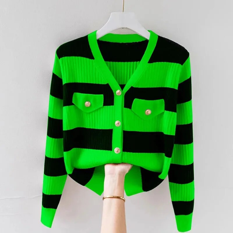 Πλεκτά Γυναικεία φαρδιά έξω από το Κορεάτικο 2023 Νέο Φθινόπωρο Χειμώνας Μικρή Μόδα Μακρυμάνικη Ζακέτα με ριγέ Γυναικεία μπλουζάκια