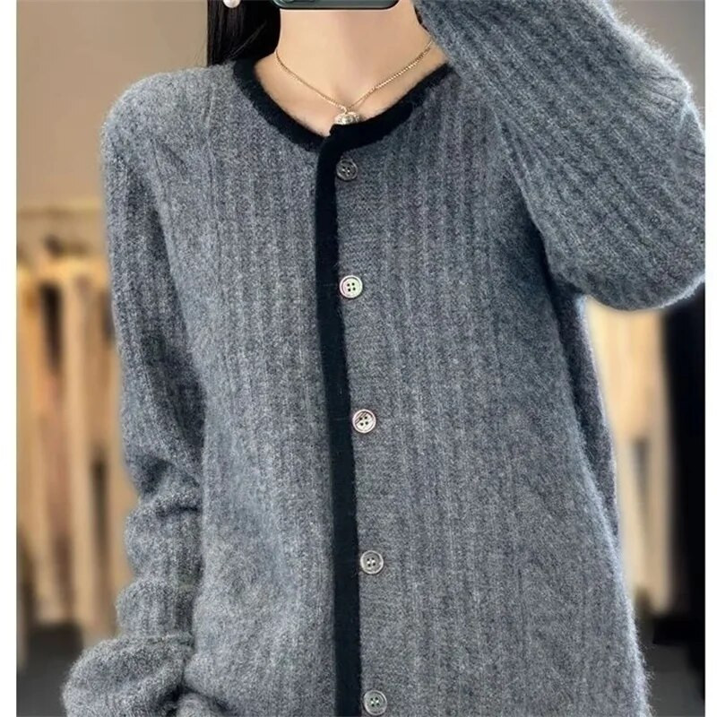 Džemperis Sieviešu Rudens Ziemas Jaunums 2023 Apaļa kakla Mode Daudzpusīgs Ārzemju Stils Virsdrēbes ar garām piedurknēm Trikotāžas Sieviešu tops