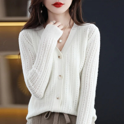 Rudens korejiešu trikotāžas džemperis Sieviešu džemperis Jauns 2022. gada džemperis ar garām piedurknēm, sieviešu silts, brīvs trikotāžas džemperis.