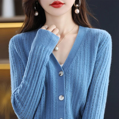 Rudens korejiešu trikotāžas džemperis Sieviešu džemperis Jauns 2022. gada džemperis ar garām piedurknēm, sieviešu silts, brīvs trikotāžas džemperis.