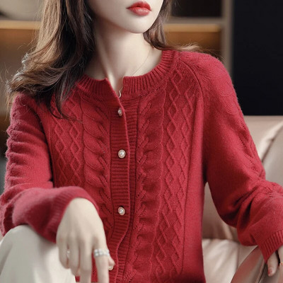 2023. gada jauna rudens trikotāžas jaka sieviešu jaka ar garām piedurknēm korejiešu brīvi apaļa kakla džemperu jakas sieviešu ikdienas trikotāžas tops
